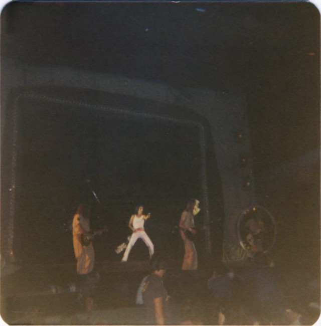 alice-780620-04.jpg